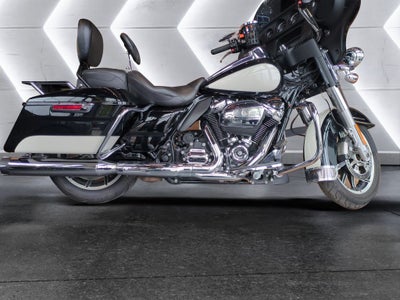 2020 Harley-Davidson Electra Glide Base