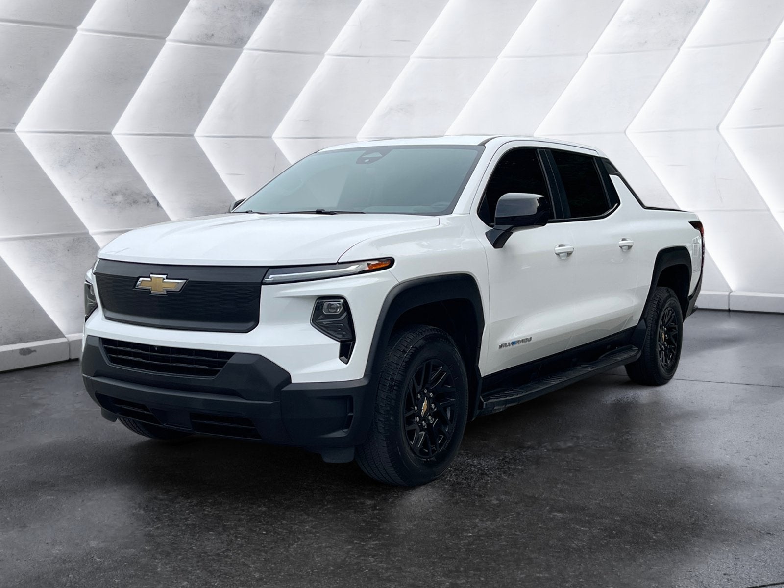 Used 2024 Chevrolet Silverado EV Work Truck with VIN 1GC10UED5RU206668 for sale in Springfield, VT