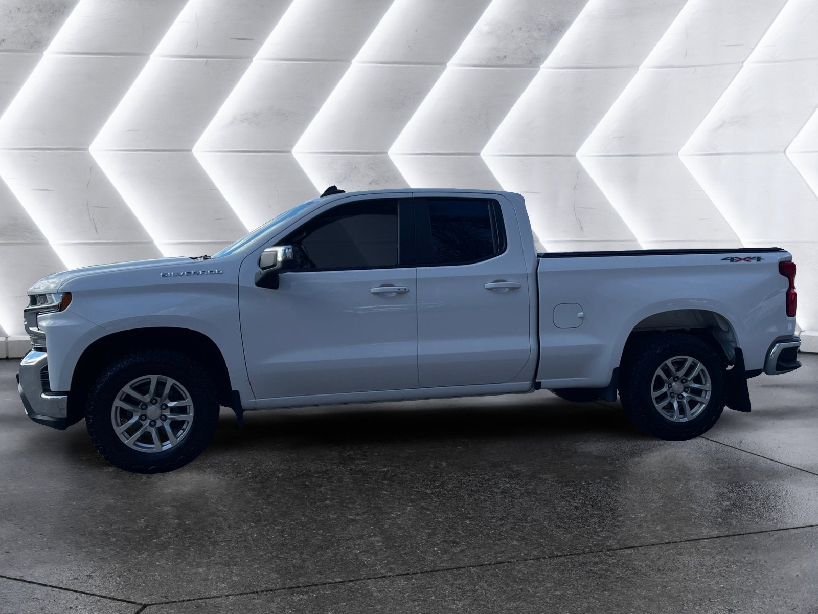 2022 Chevrolet Silverado 1500 LTD LT (2FL)