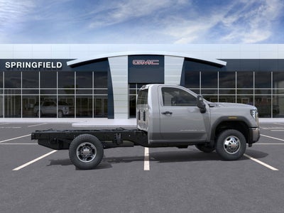 2026 GMC Sierra 3500 HD Chassis Cab Pro