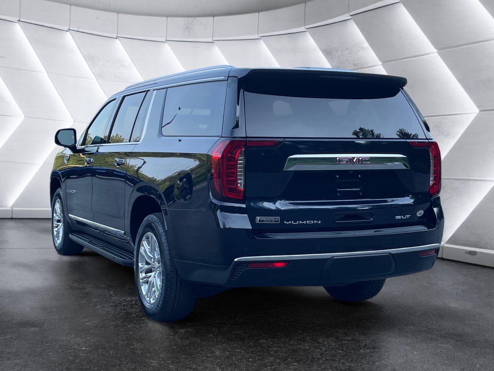2024 GMC Yukon XL SLT