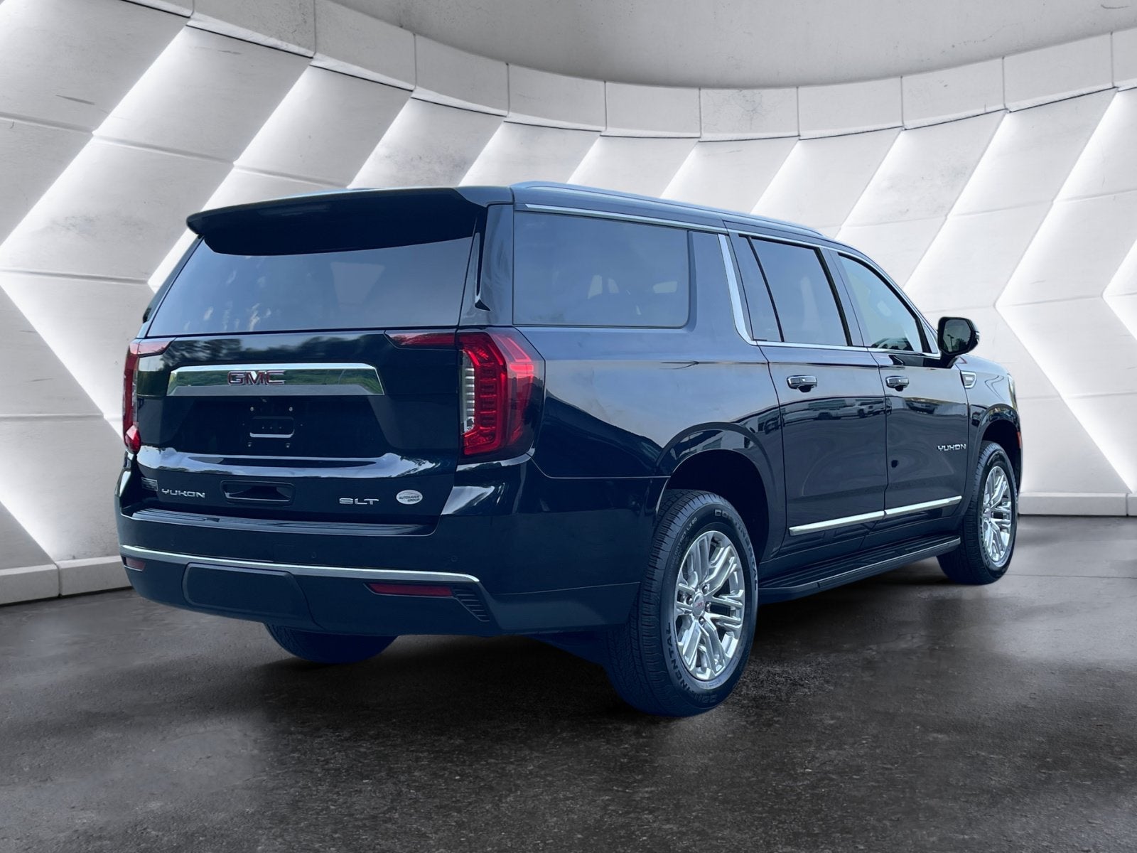 2024 GMC Yukon XL SLT