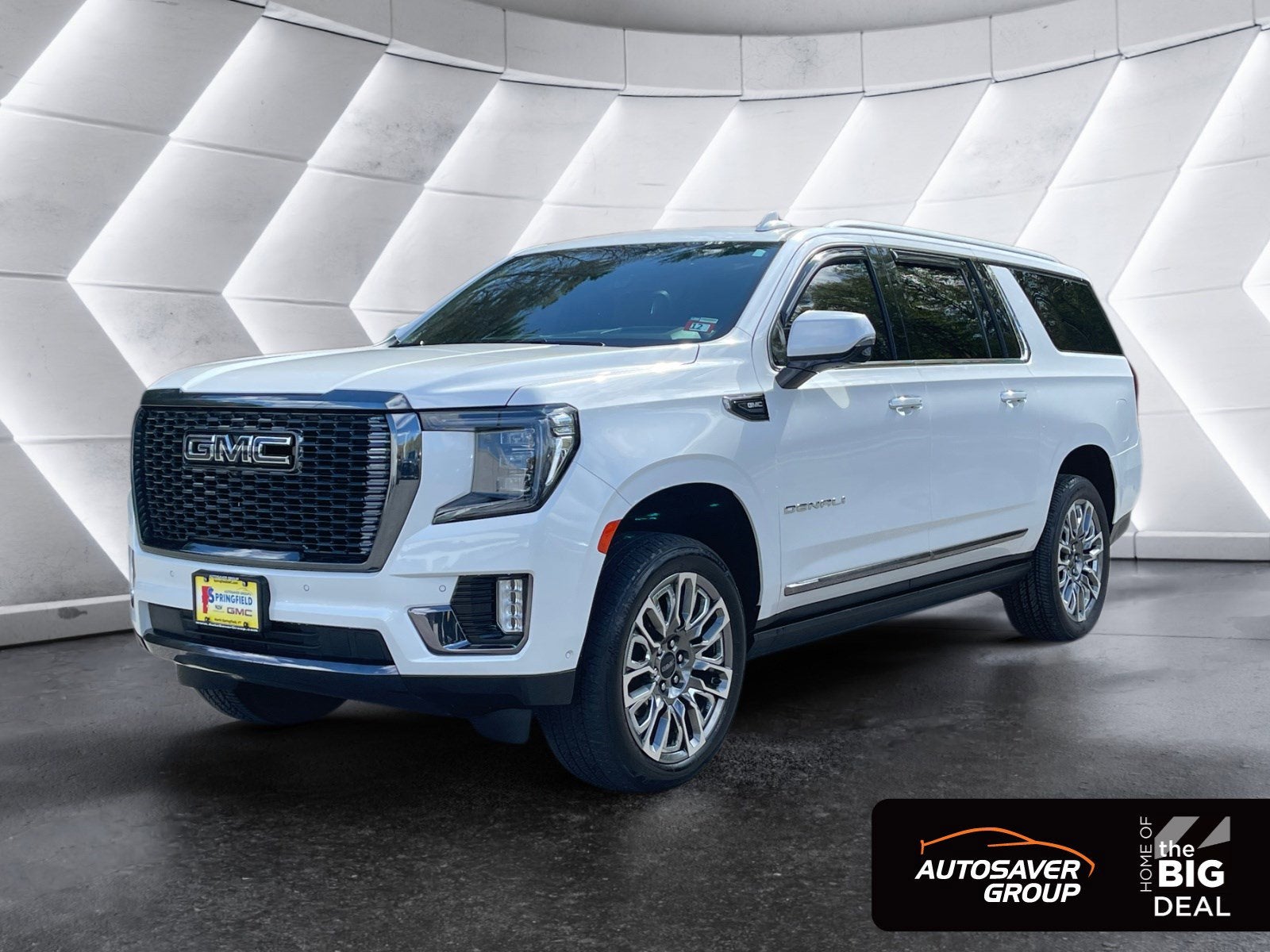 2024 GMC Yukon Denali Ultimate AWD's photo
