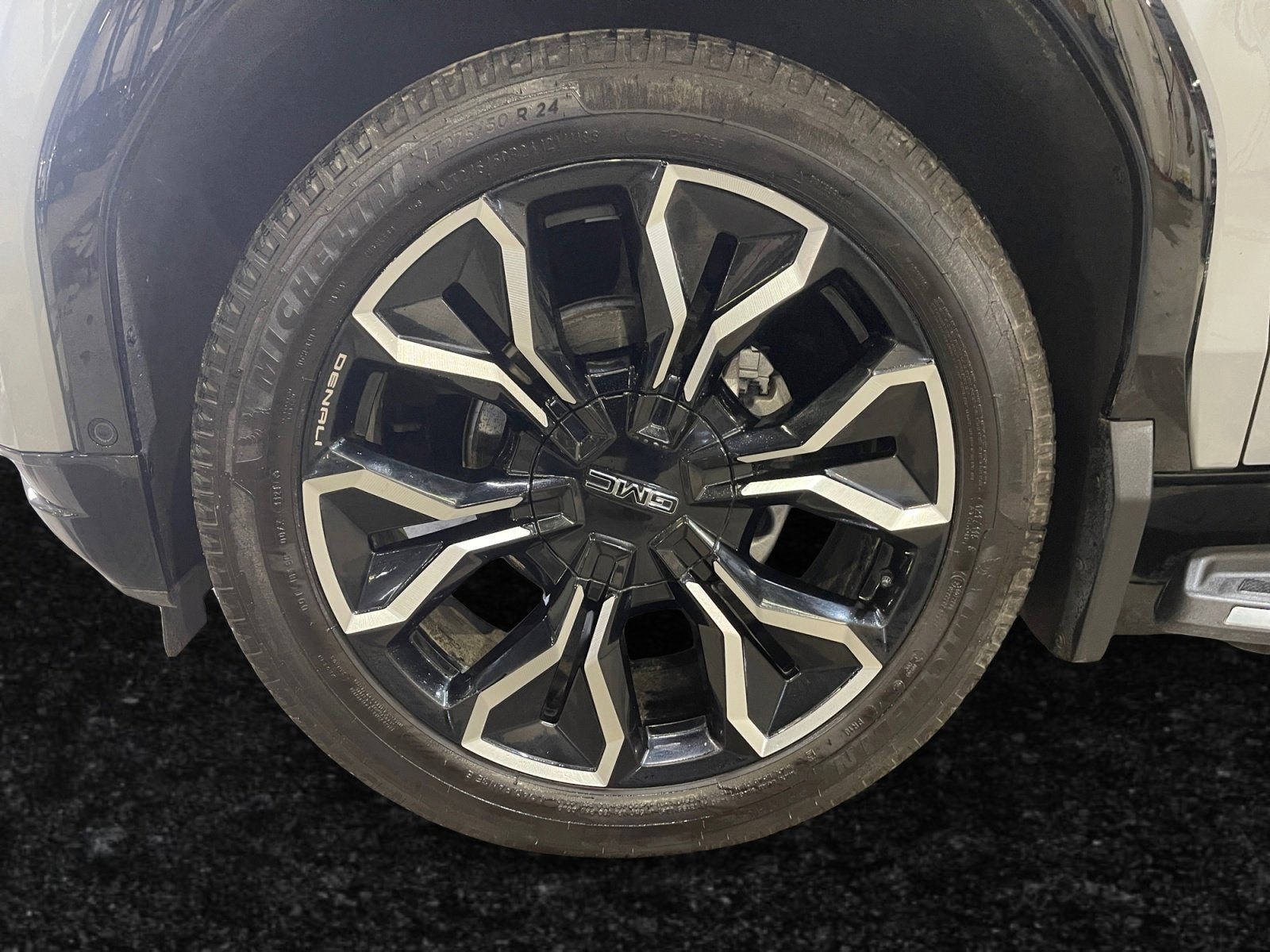 2024 GMC Sierra EV Denali Edition 1