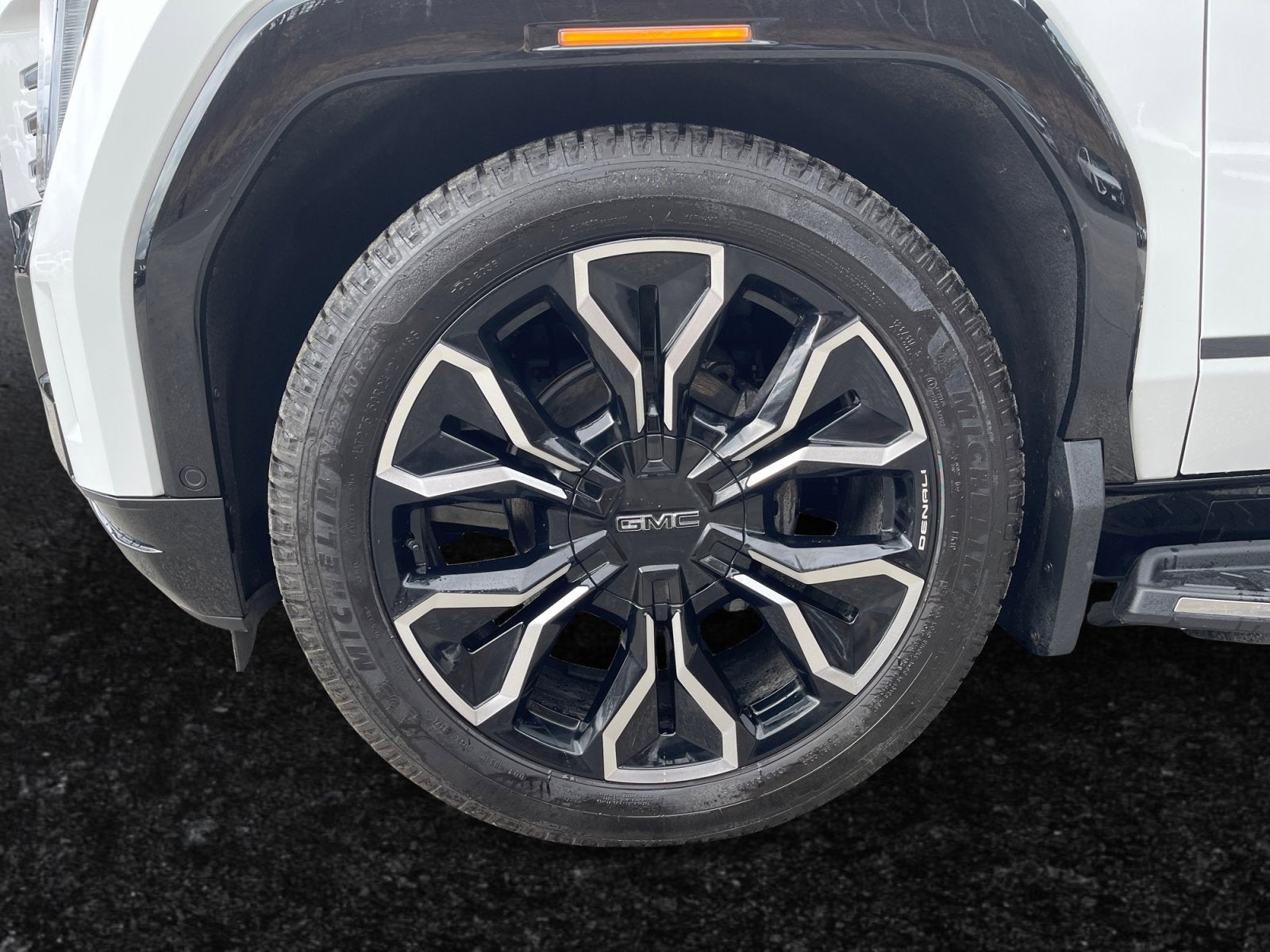 2025 GMC Sierra EV Max Range Denali