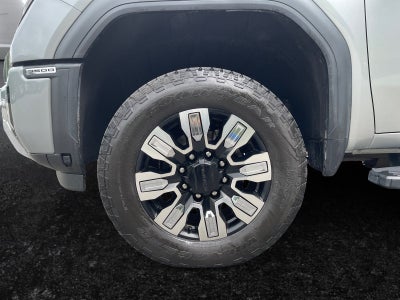 2025 GMC Sierra 3500 HD Denali