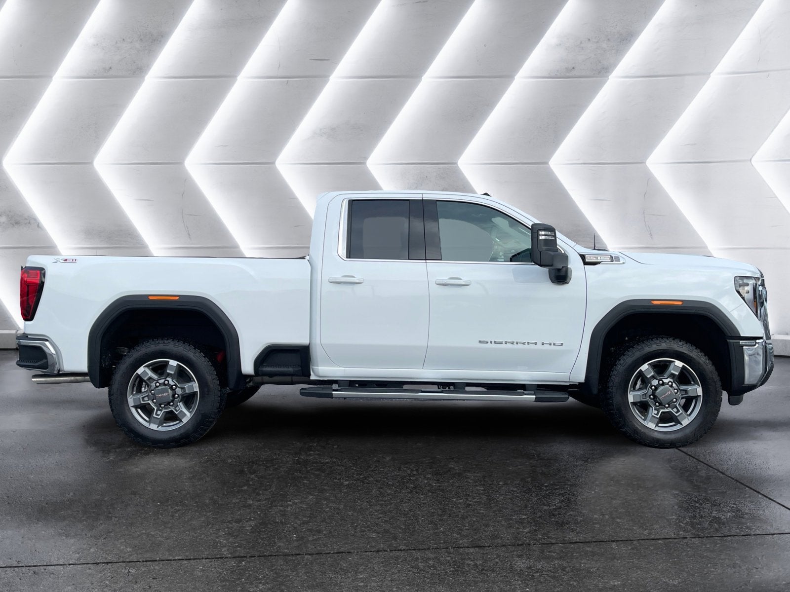 2026 GMC Sierra 2500 HD SLE