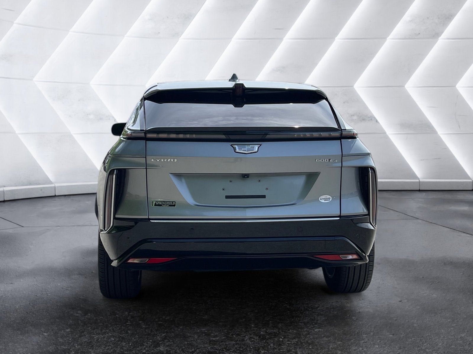 2024 Cadillac LYRIQ Luxury 1