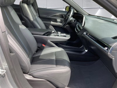 2024 Cadillac LYRIQ Luxury 1