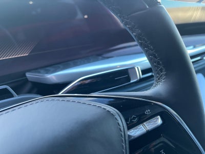 2025 Cadillac ESCALADE IQ Luxury 2