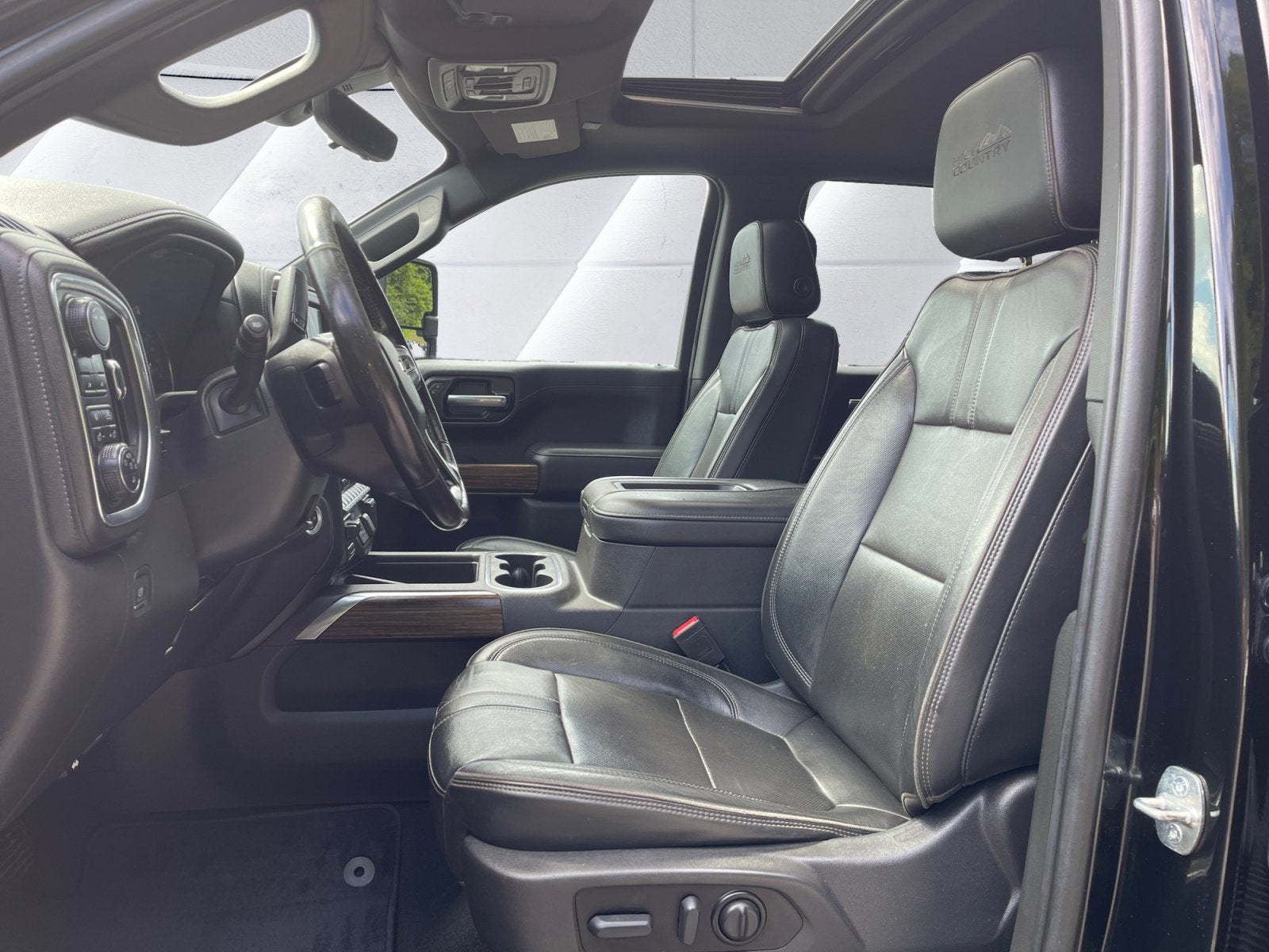 2022 Chevrolet Silverado 1500 LTD High Country