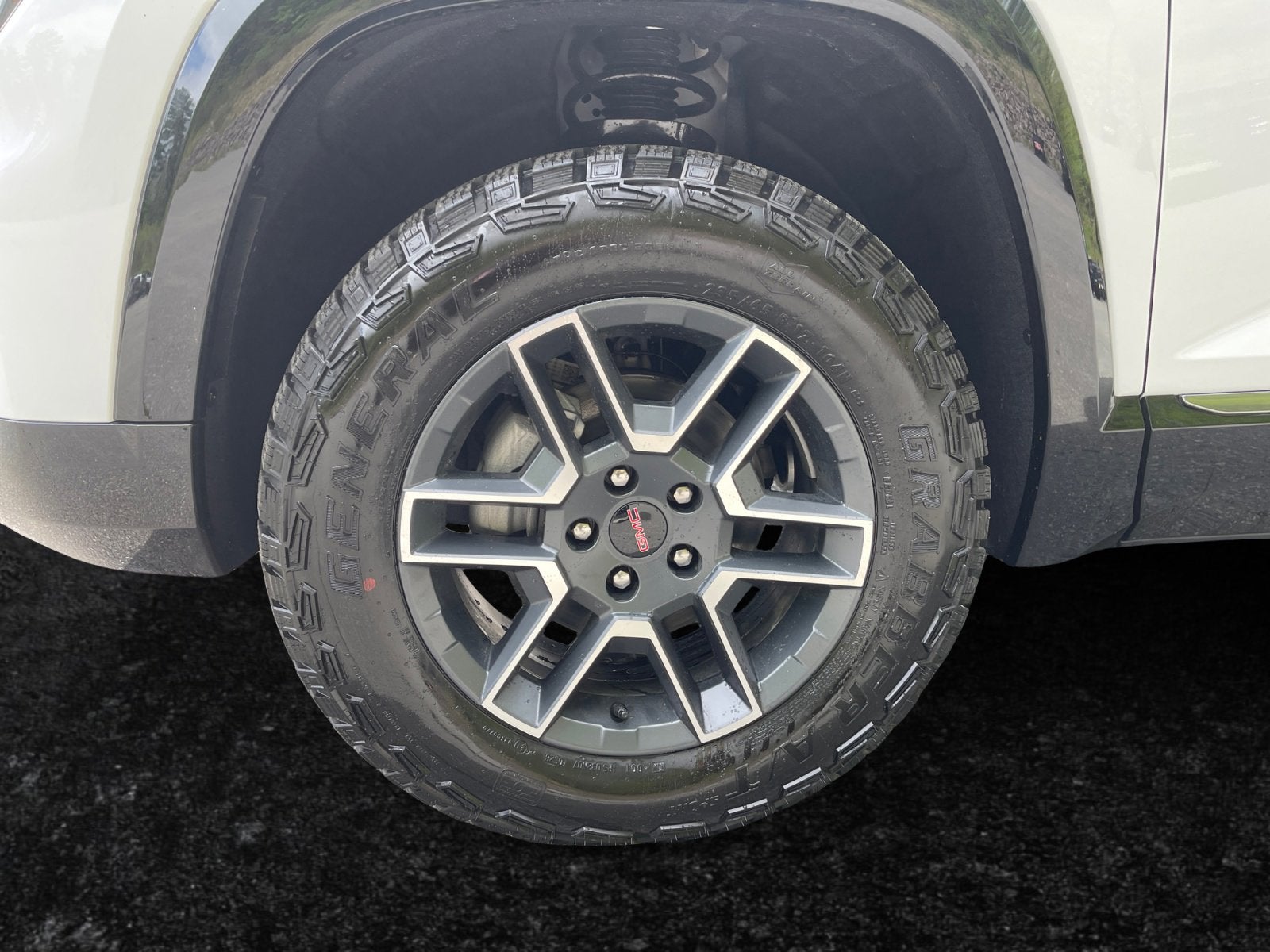2026 GMC Terrain AT4