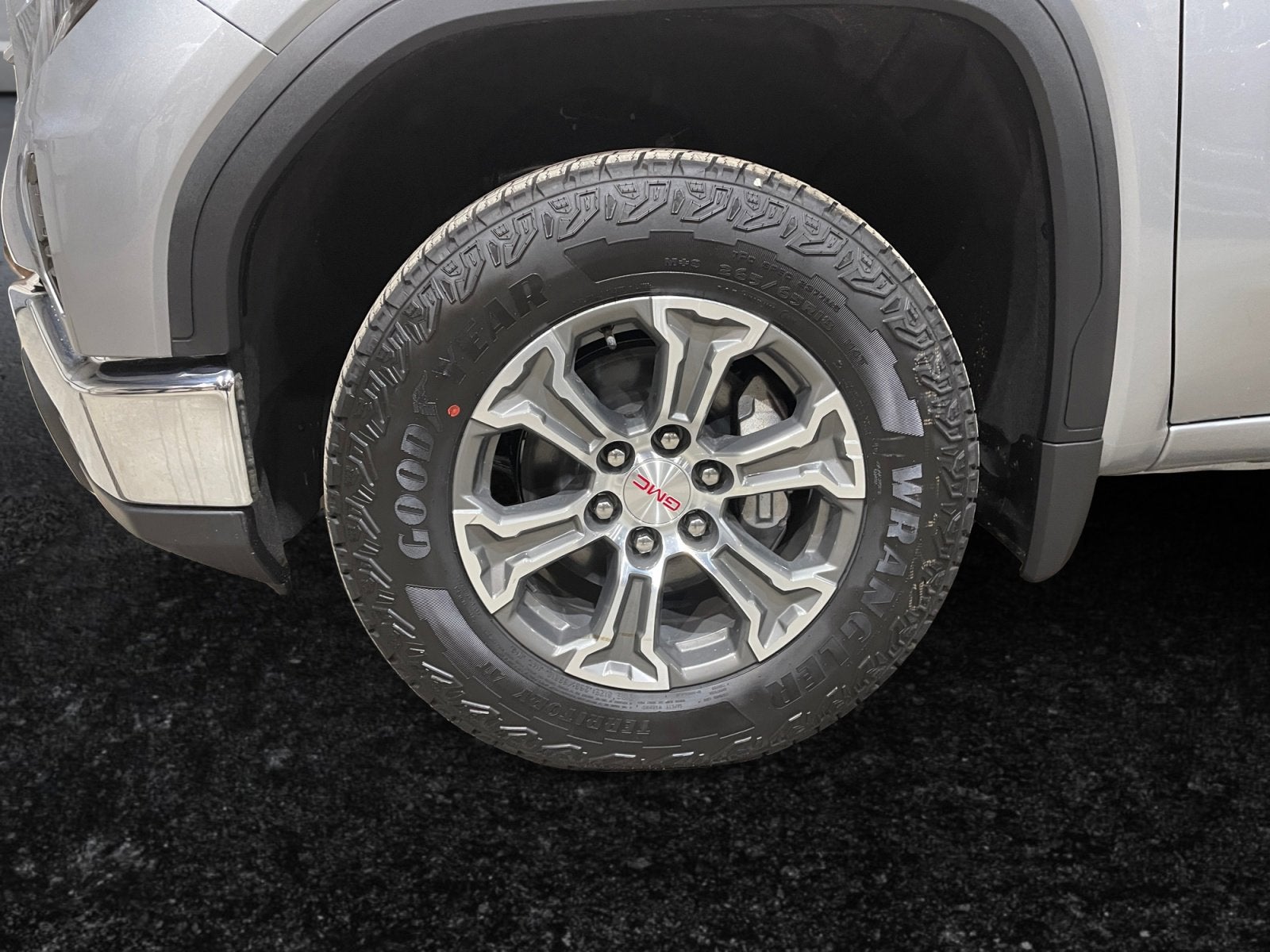 2026 GMC Sierra 1500 SLE