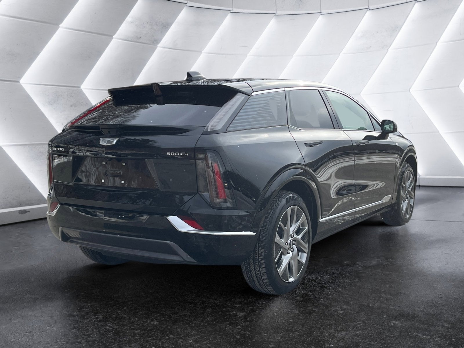 2025 Cadillac OPTIQ Luxury 2