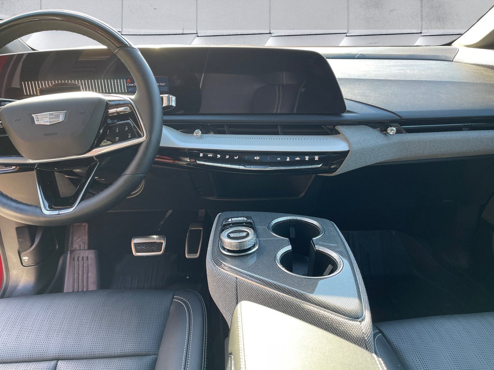 2025 Cadillac OPTIQ Sport 2 - Photo 28