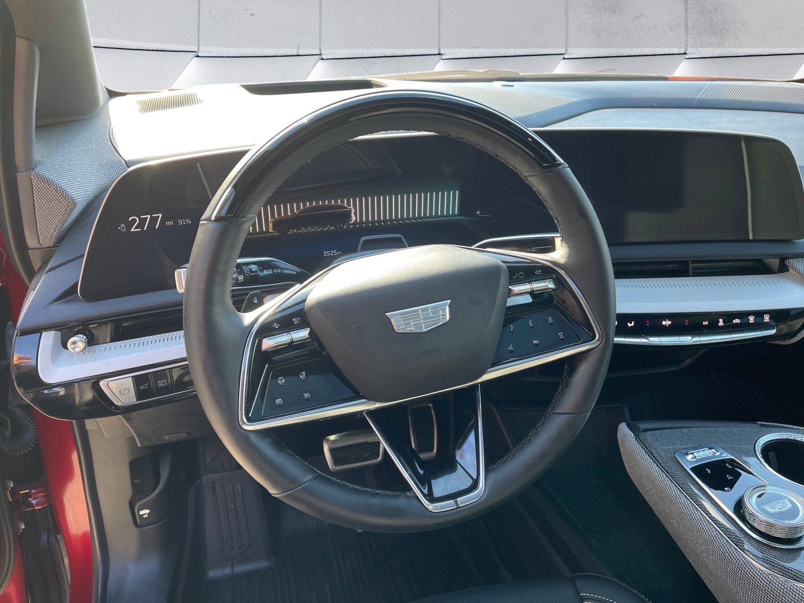 2025 Cadillac OPTIQ Sport 2 - Photo 30