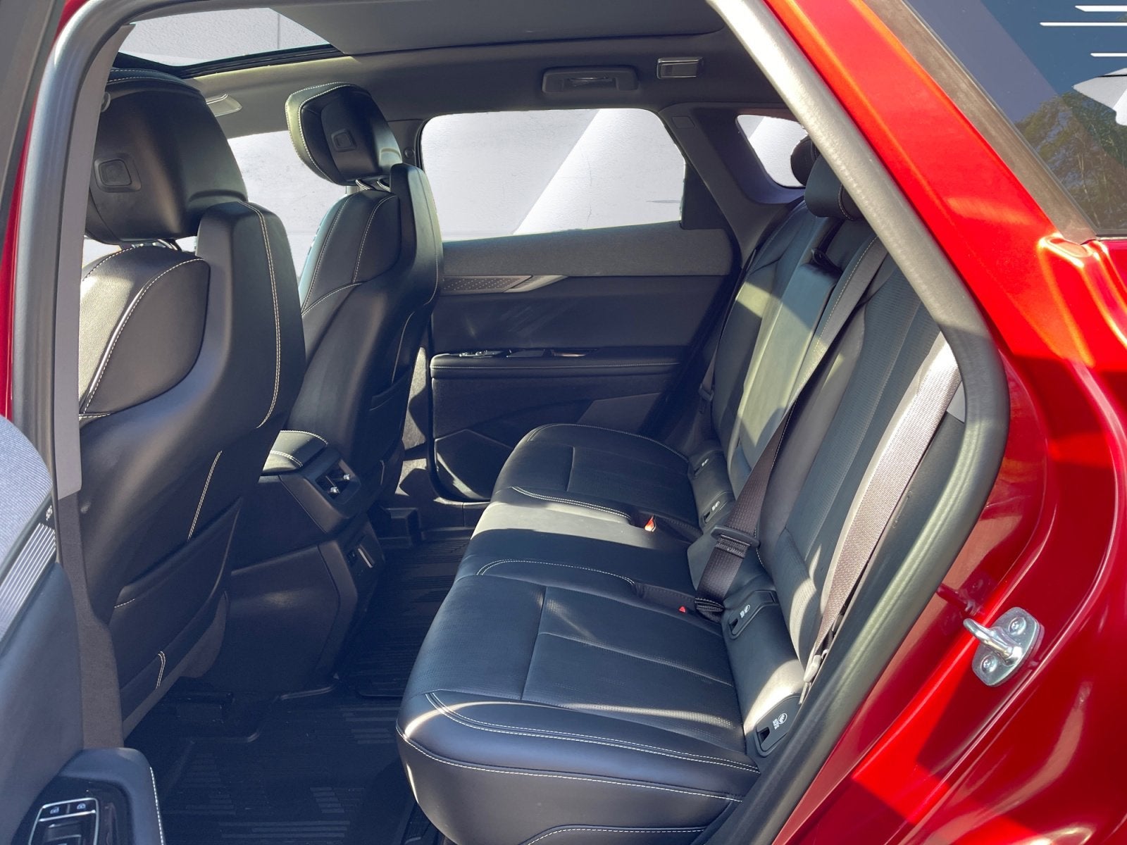 2025 Cadillac OPTIQ Sport 2 - Photo 31