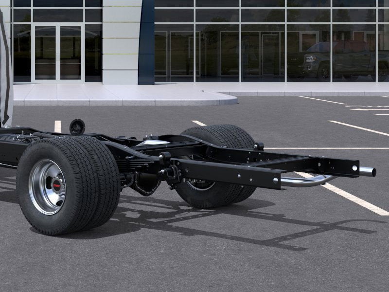 2026 GMC Savana Cutaway 3500 1WT Unicell 15 Ft Classic Cube