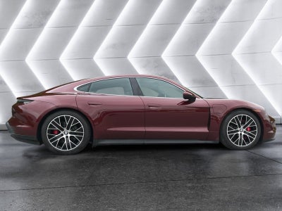 2022 Porsche Taycan 4S