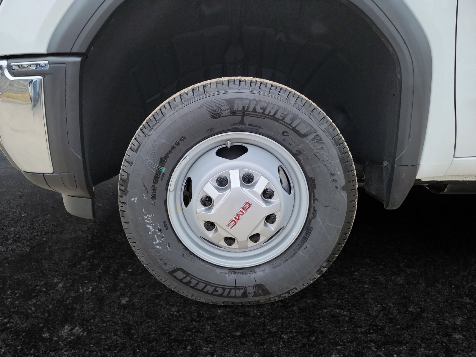 2026 GMC Sierra 3500 HD Chassis Cab Pro