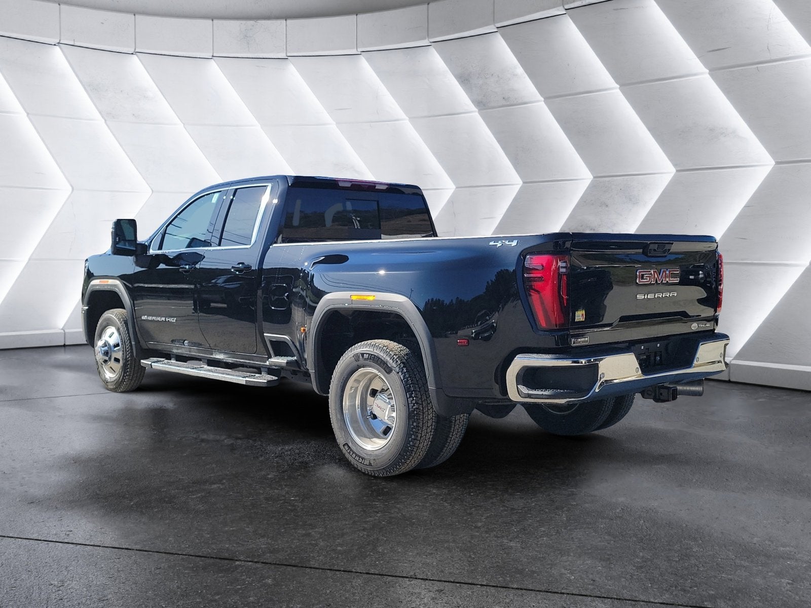 2026 GMC Sierra 3500 HD SLE DRW