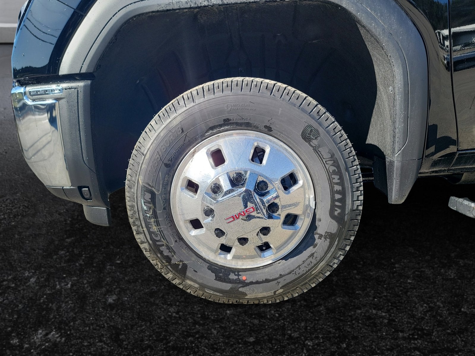 2026 GMC Sierra 3500 HD SLE DRW