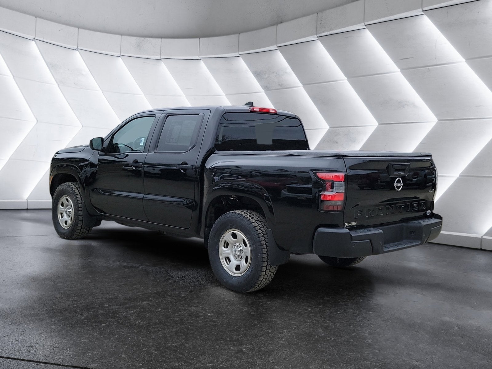 2023 Nissan Frontier S