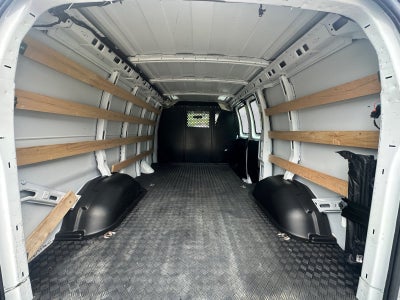 2024 Chevrolet Express Cargo 2500 WT