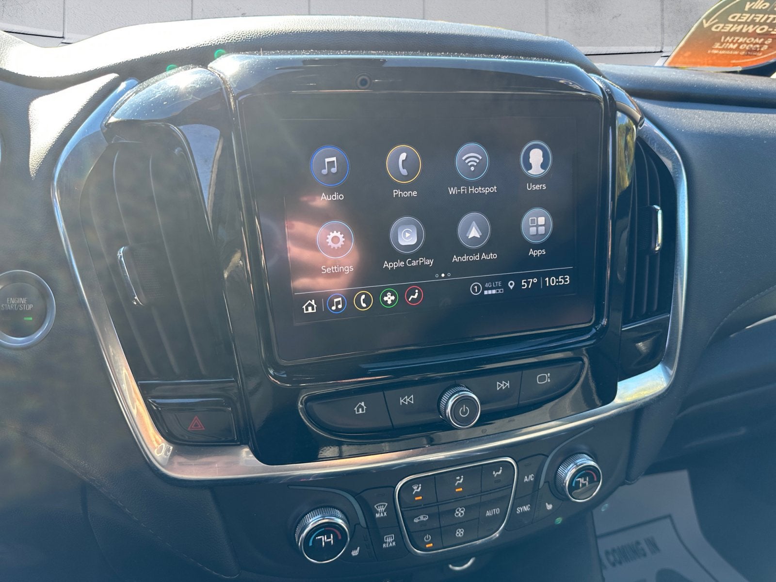 2023 Chevrolet Traverse LT Cloth