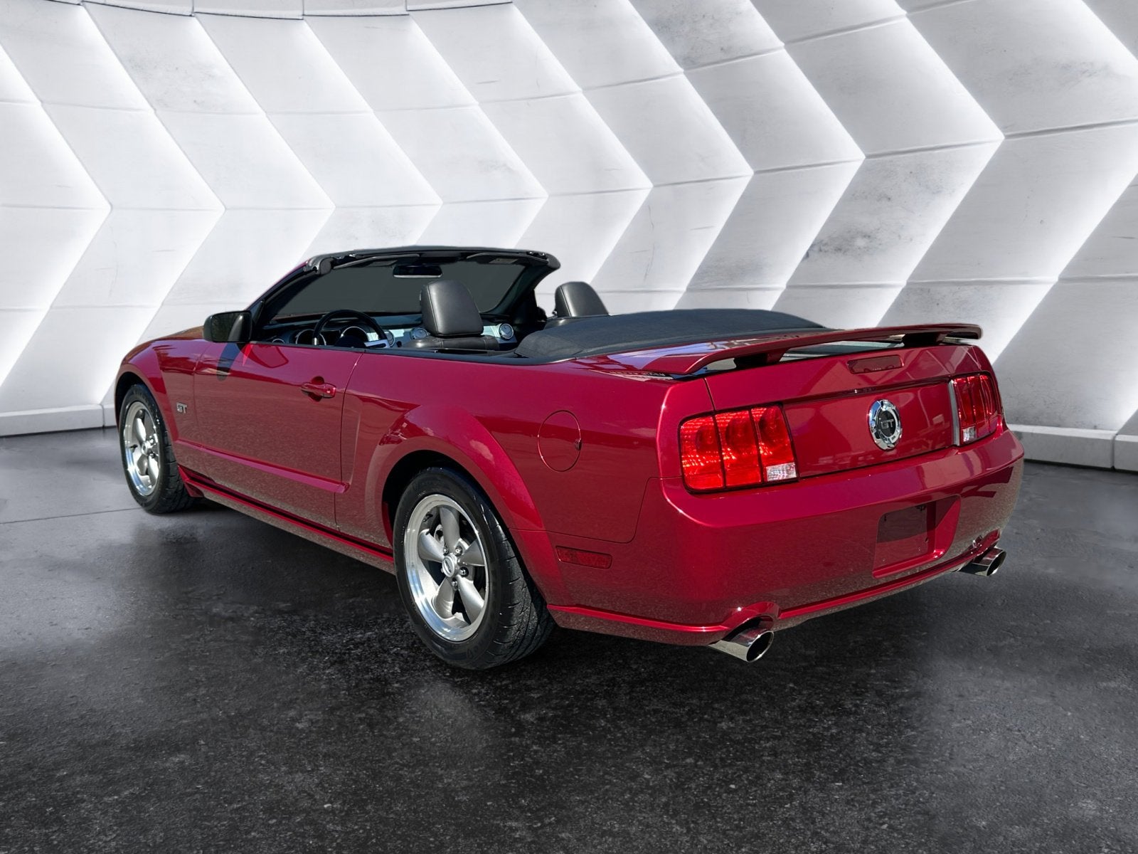 2006 Ford Mustang GT Deluxe