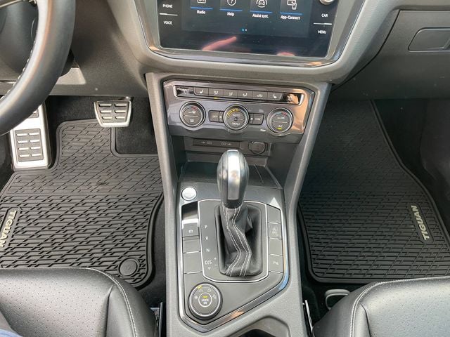 2021 Volkswagen Tiguan 2.0T SE R-Line Black