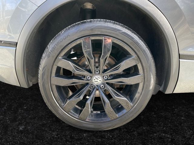 2021 Volkswagen Tiguan 2.0T SE R-Line Black