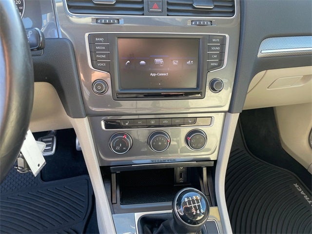 2017 Volkswagen Golf Alltrack 4Motion