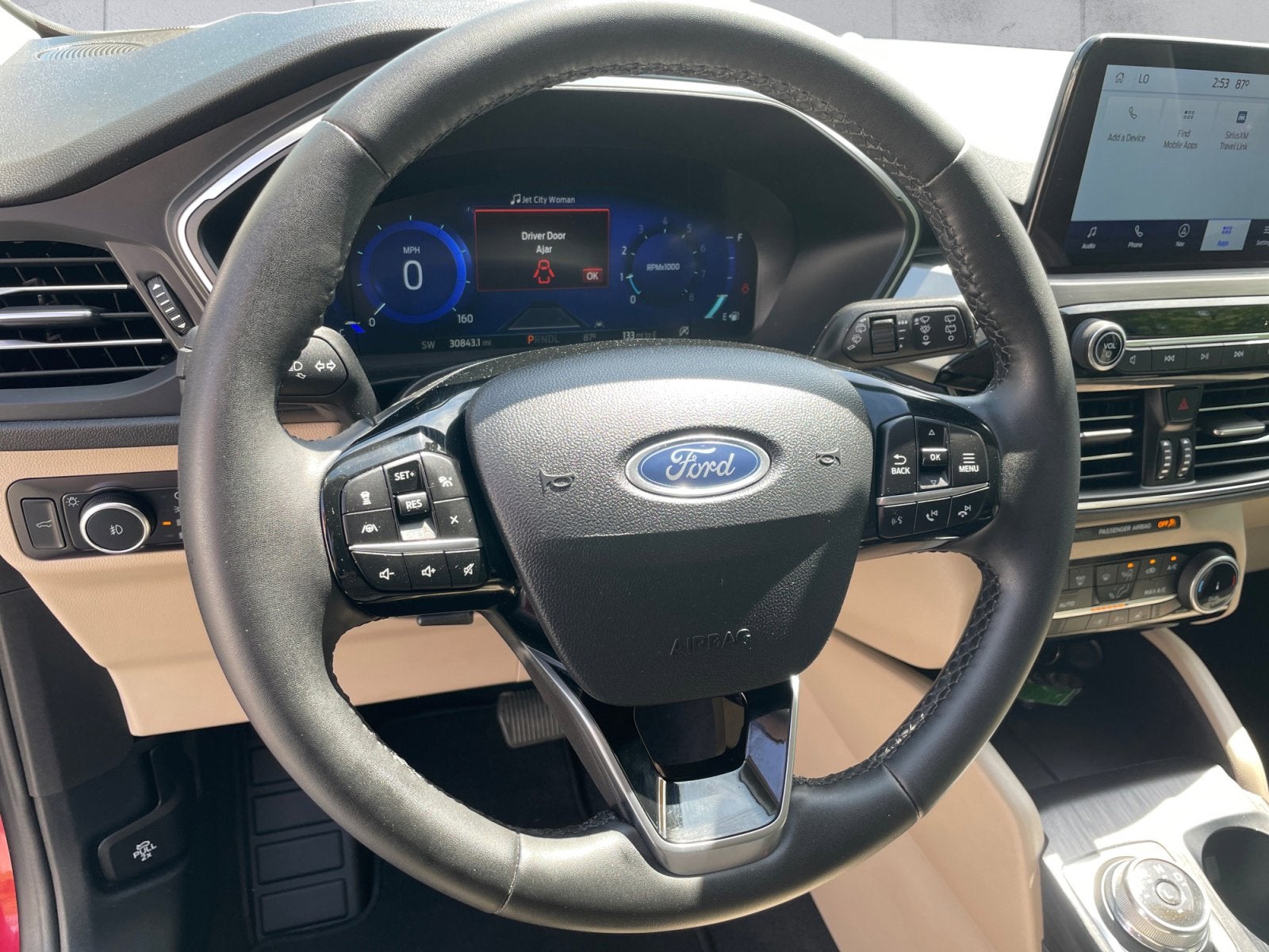 2022 Ford Escape Titanium