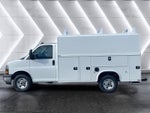 2025 GMC Savana Cutaway 3500 1WT