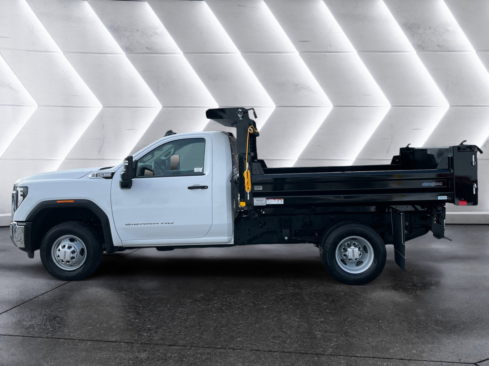 2026 GMC Sierra 3500 HD Chassis Cab Pro