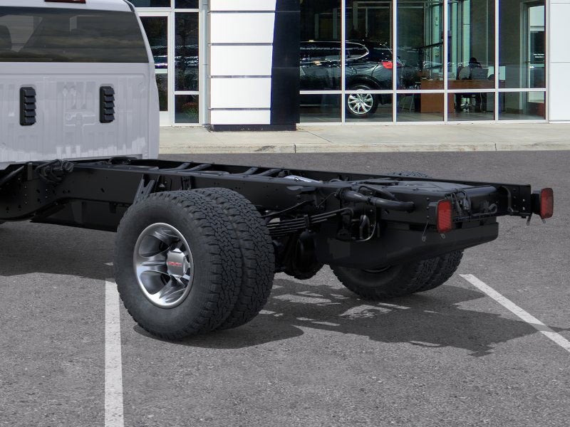 2026 GMC Sierra 3500 HD Chassis Cab Pro