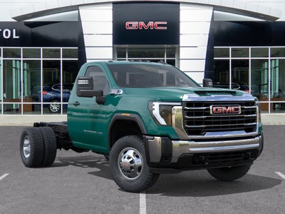 2026 GMC Sierra 3500 HD Chassis Cab Pro