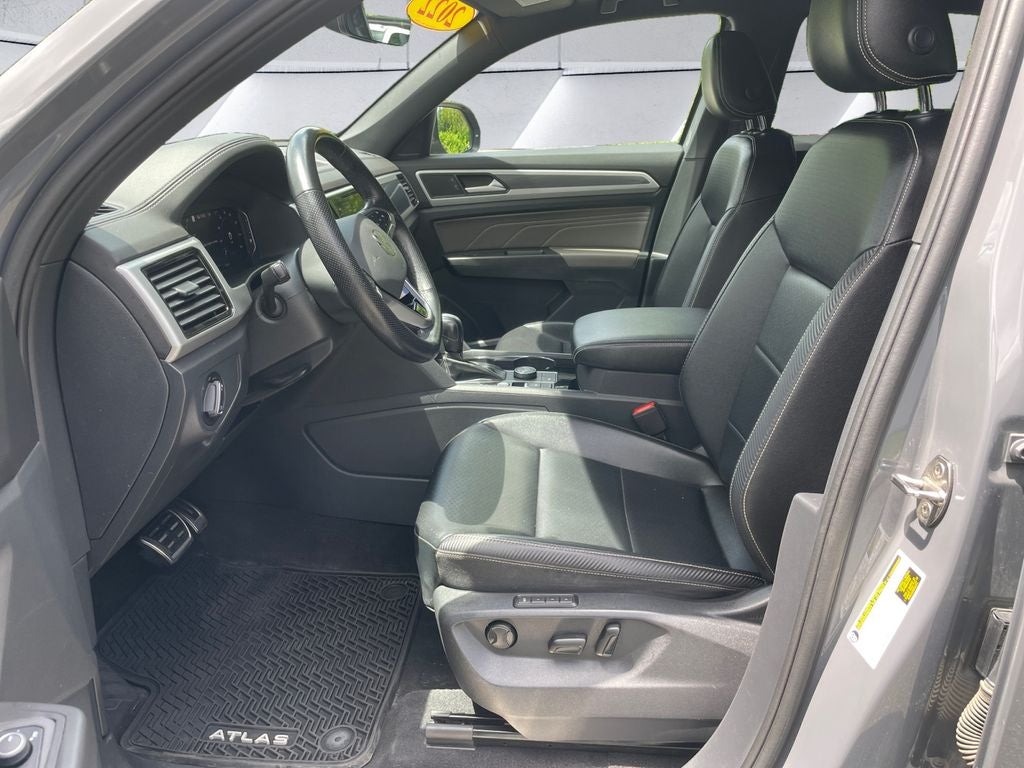 2022 Volkswagen Atlas Cross Sport 3.6L V6 SEL R-Line