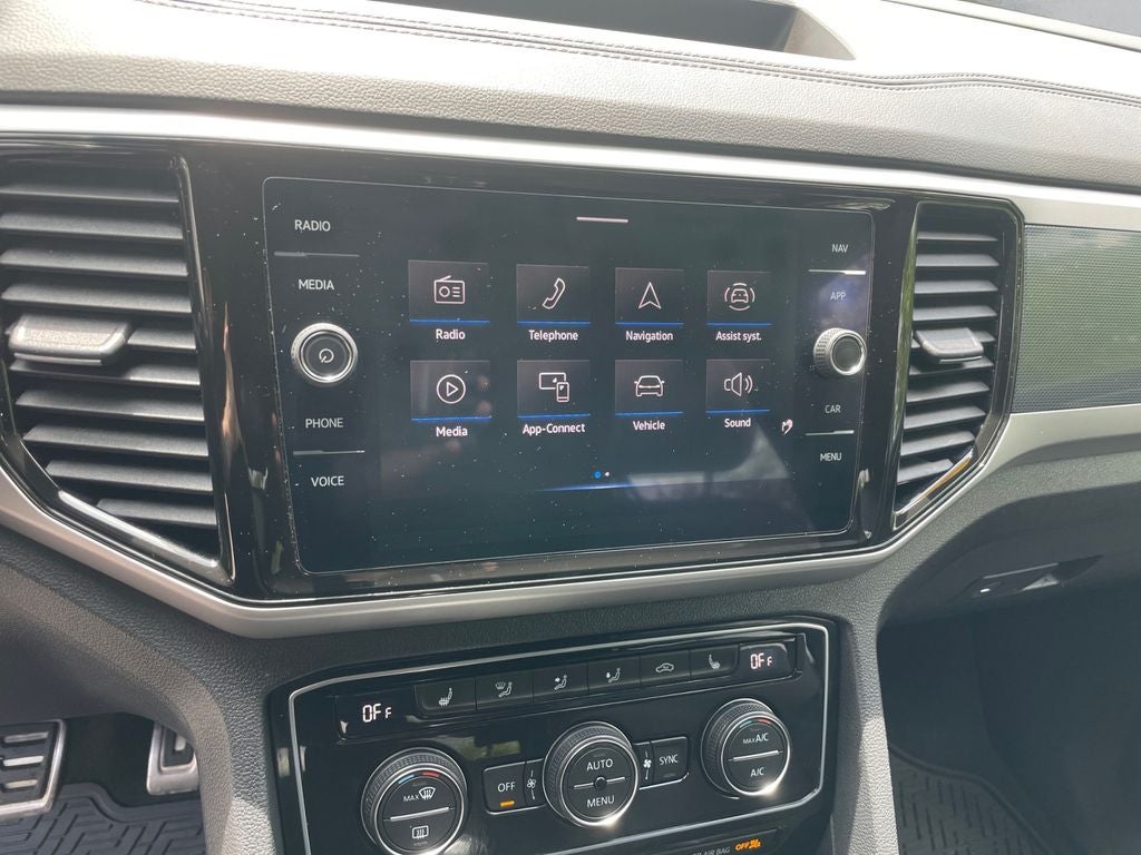 2022 Volkswagen Atlas Cross Sport 3.6L V6 SEL R-Line