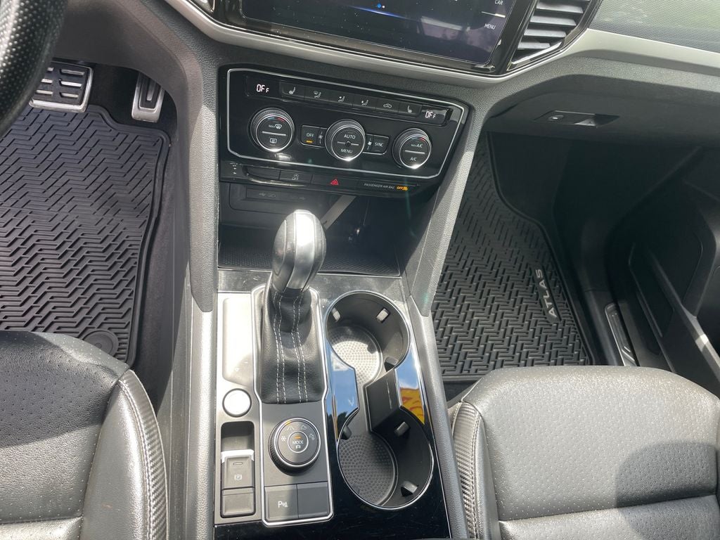 2022 Volkswagen Atlas Cross Sport 3.6L V6 SEL R-Line