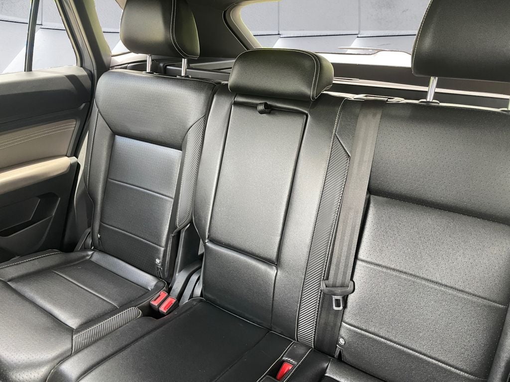 2022 Volkswagen Atlas Cross Sport 3.6L V6 SEL R-Line