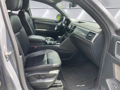 2022 Volkswagen Atlas Cross Sport 3.6L V6 SEL R-Line