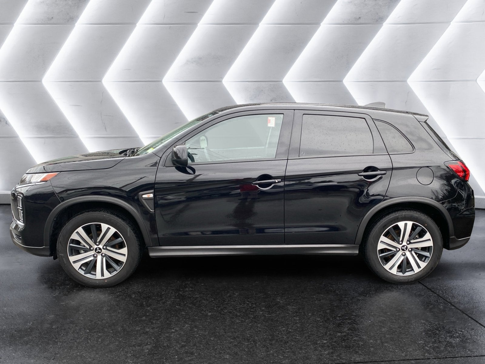 2024 Mitsubishi Outlander Sport Base