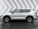 2025 Mitsubishi Outlander SE 7 Passenger
