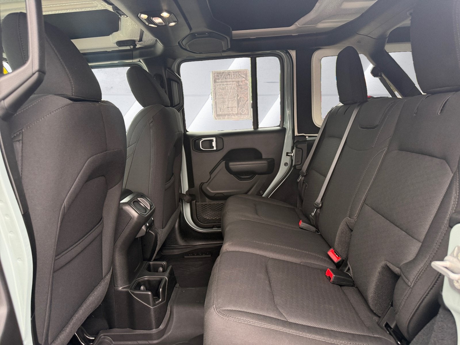 2023 Jeep Wrangler Altitude