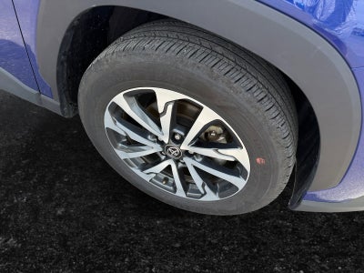 2025 Toyota Corolla Cross XLE
